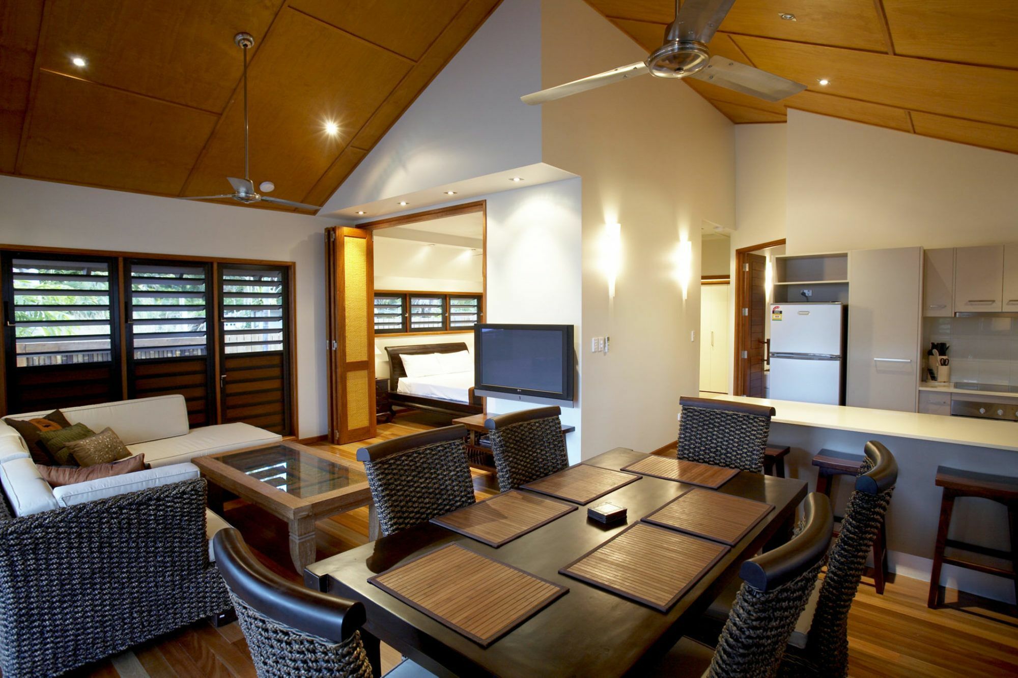 Pure Magnetic Villa 6 Nelly Bay Exterior photo